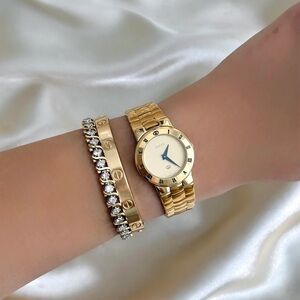 AUTHENTIC VINTAGE GUCCI GOLD WATCH